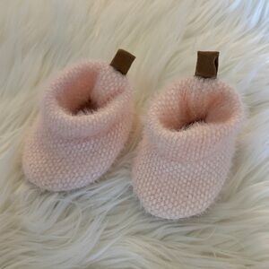 Cloud Island Pink Baby Booties size 0-3 months